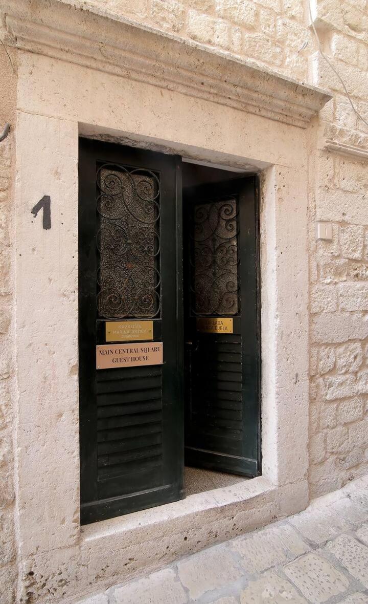 Main Central Square Guest House Dubrovnik Exterior photo